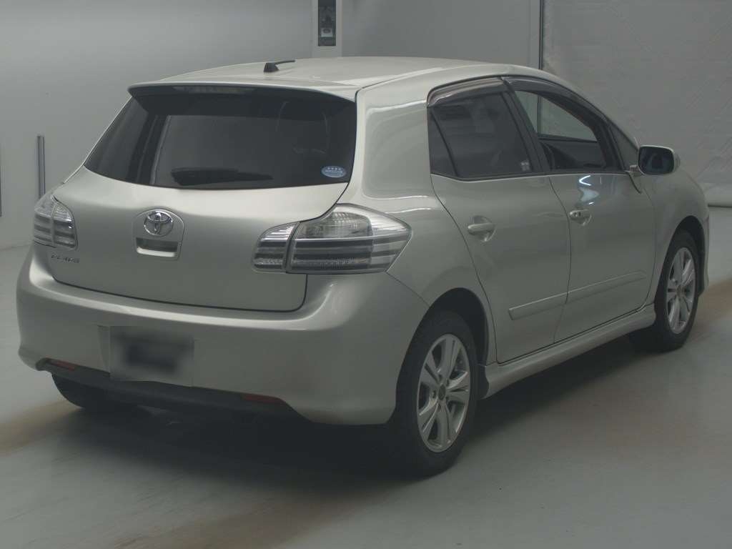 TOYOTA BLADE