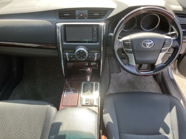 TOYOTA MARK X