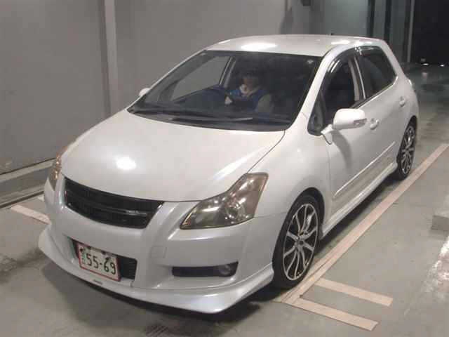 TOYOTA BLADE
