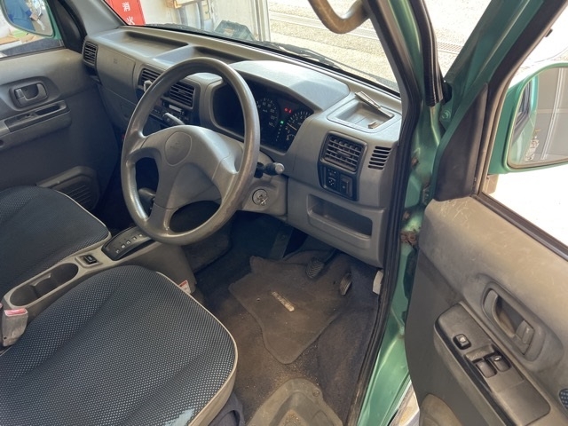 MITSUBISHI TOWN BOX