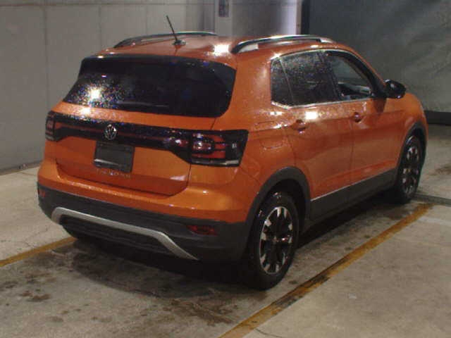 VOLKSWAGEN T-CROSS