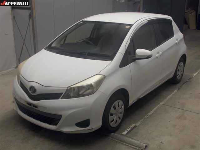 TOYOTA VITZ