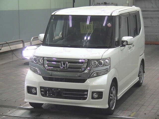 HONDA N-BOX
