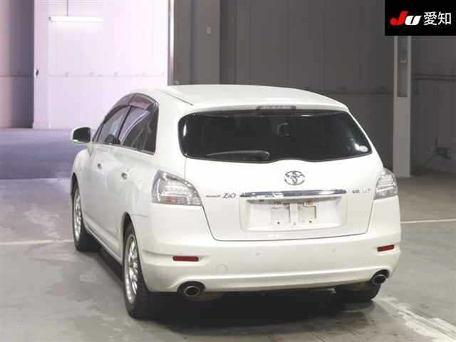 TOYOTA MARK X ZIO