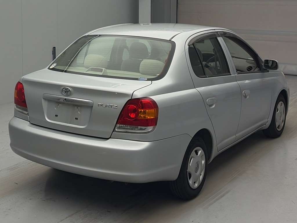 TOYOTA PLATZ