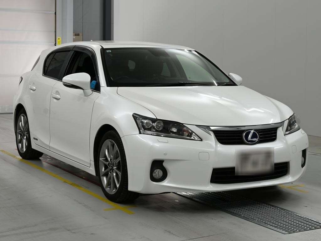 LEXUS CT200H