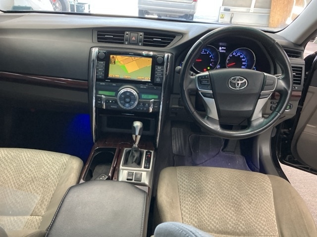 TOYOTA MARK X