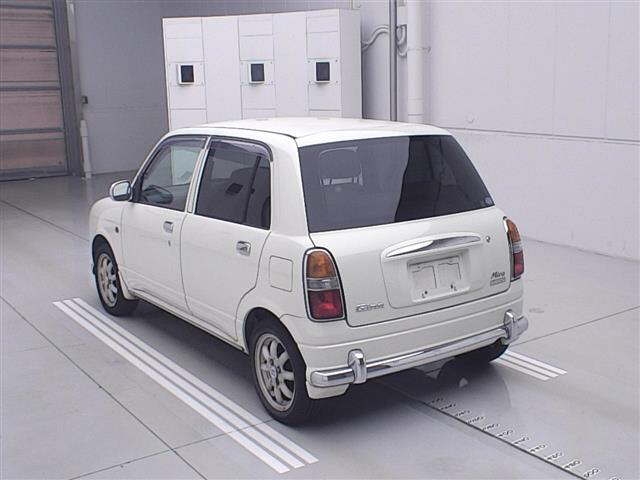 DAIHATSU MIRA GINO