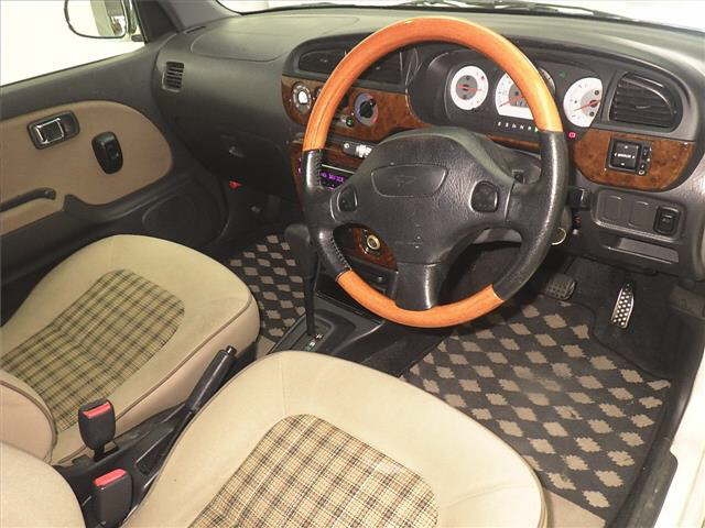 DAIHATSU MIRA GINO
