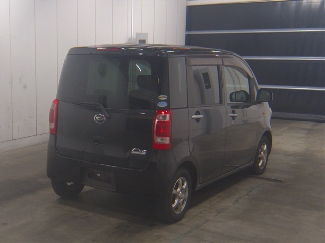 DAIHATSU TANTO EXE