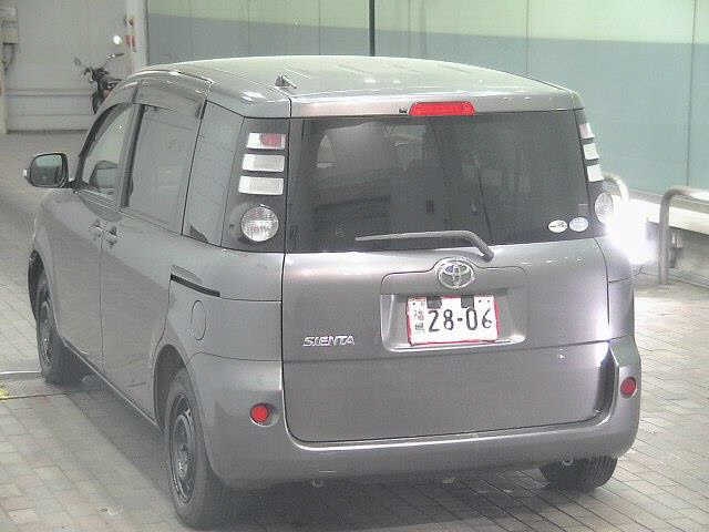 TOYOTA SIENTA