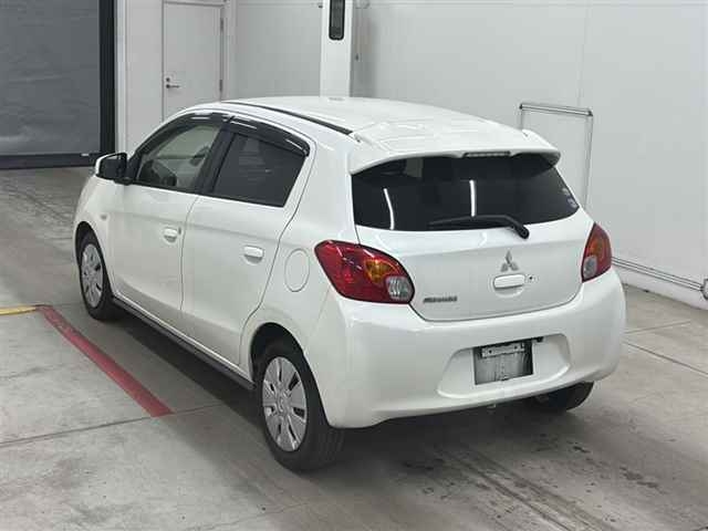 MITSUBISHI MIRAGE