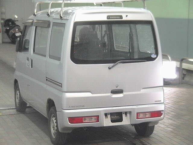 MITSUBISHI MINICAB