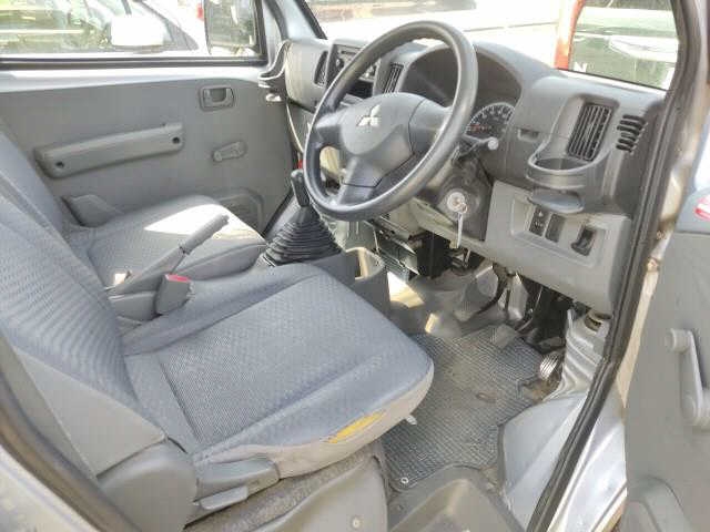 MITSUBISHI MINICAB