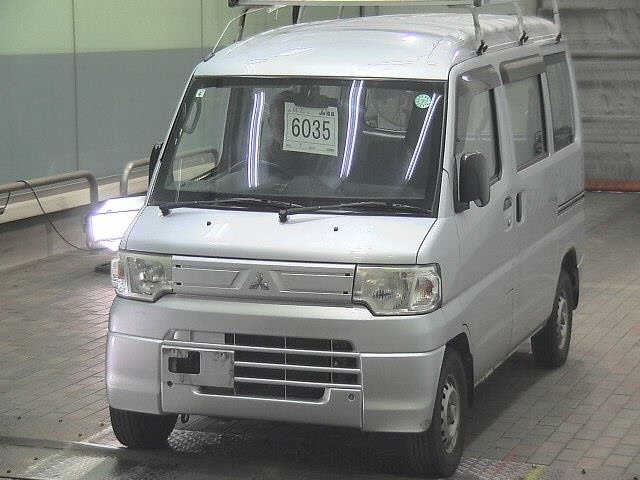 MITSUBISHI MINICAB