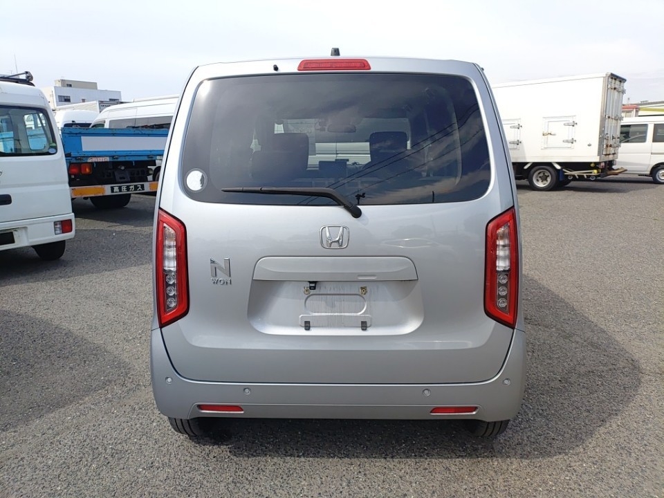HONDA N-WGN