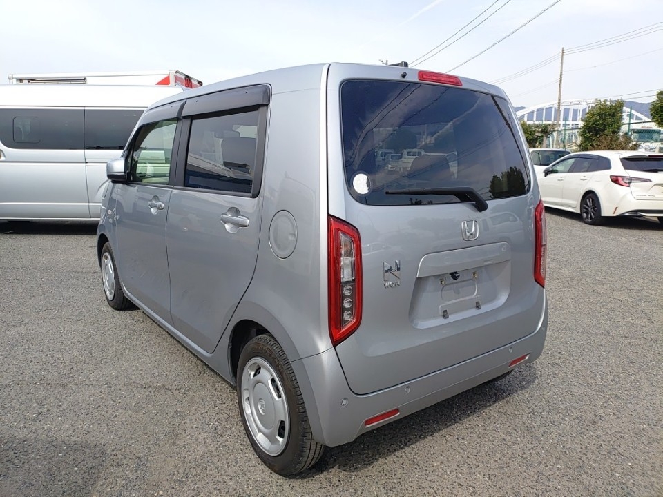 HONDA N-WGN
