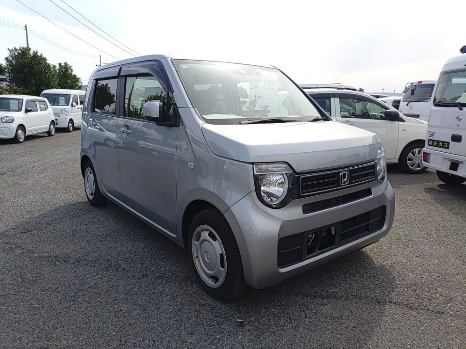 HONDA N-WGN