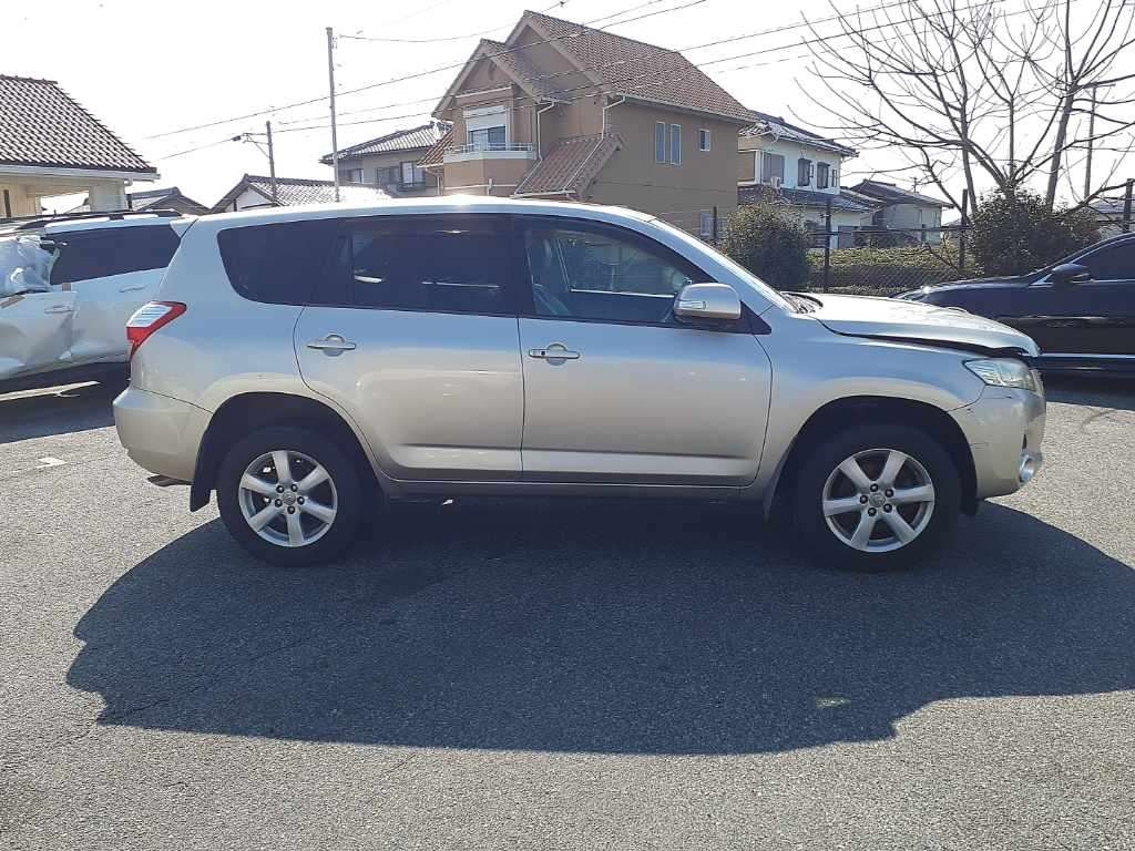 TOYOTA VANGUARD