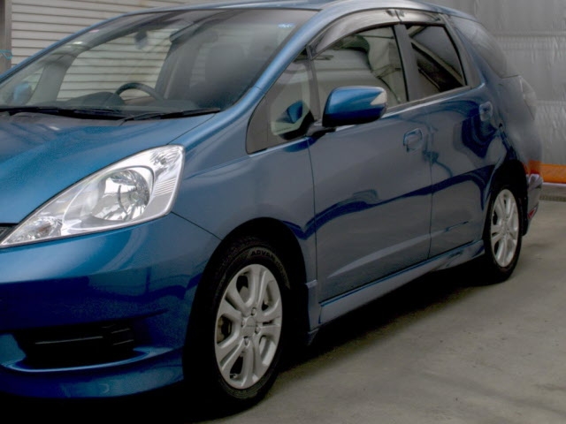 HONDA FIT SHUTTLE