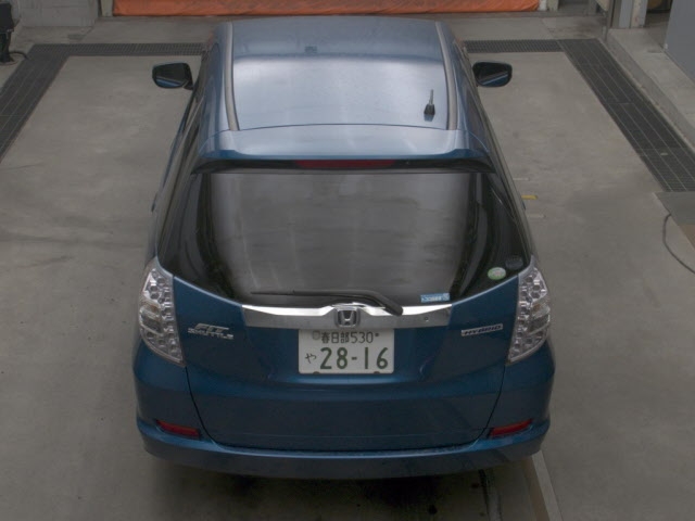 HONDA FIT SHUTTLE