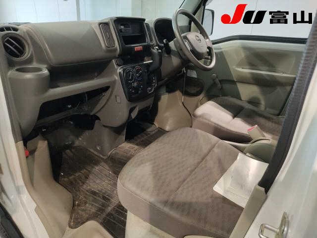 NISSAN NV100 CLIPPER