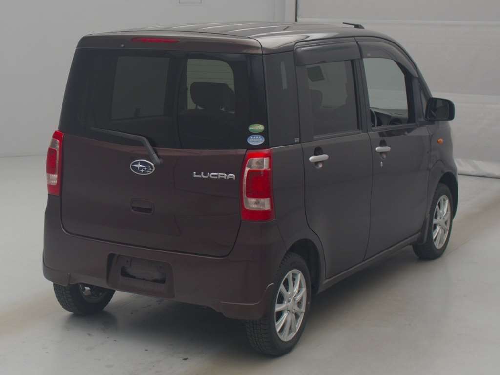 SUBARU LUCRA