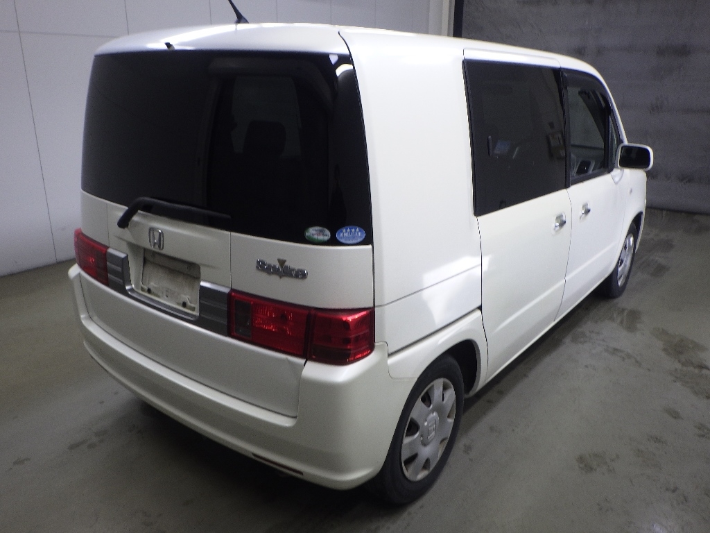 HONDA MOBILIO SPIKE