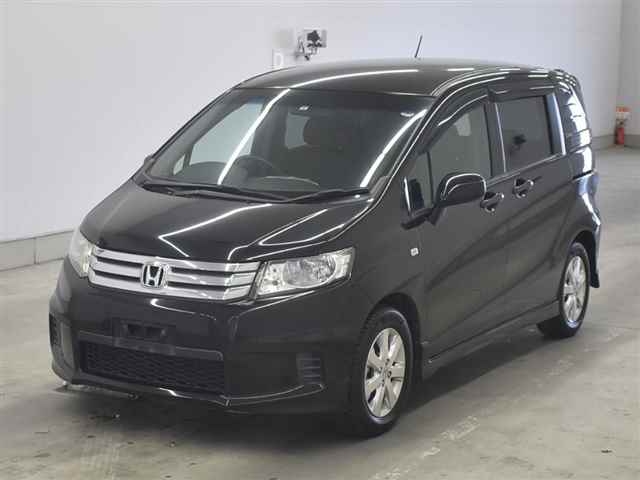HONDA FREED SPIKE
