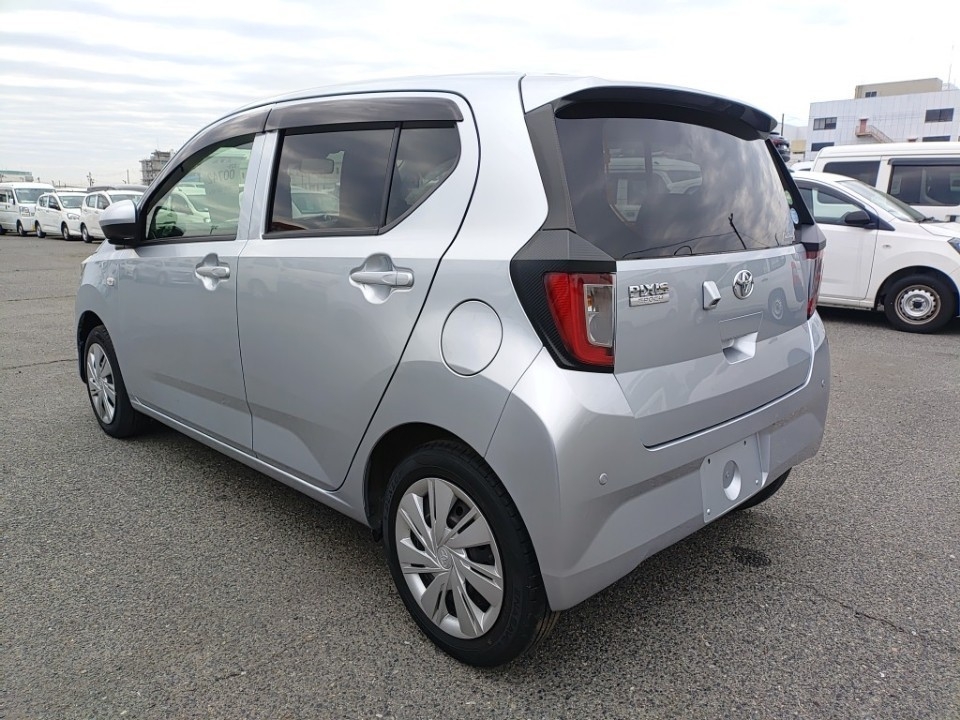 TOYOTA PIXIS EPOCH