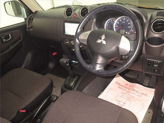 MITSUBISHI PAJERO MINI