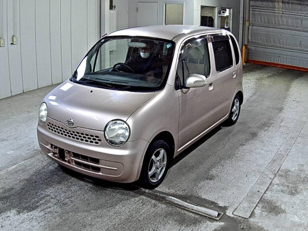 DAIHATSU MOVE LATTE