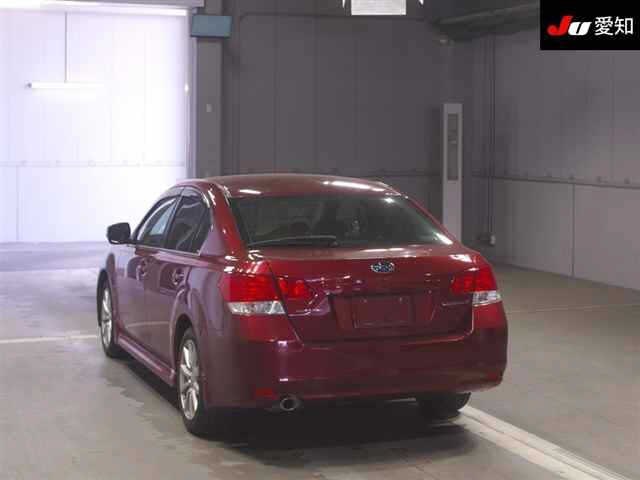 SUBARU LEGACY B4