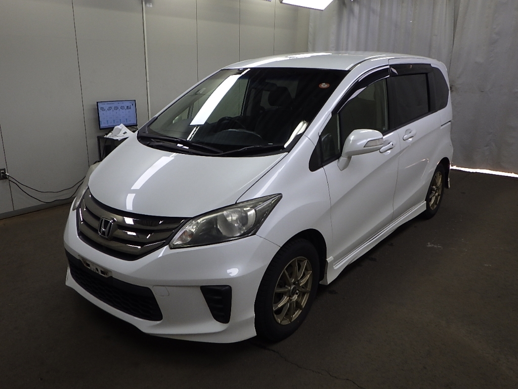 HONDA FREED