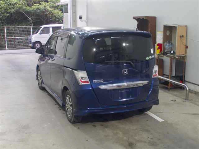 HONDA FREED
