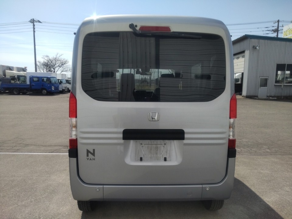 HONDA N-VAN