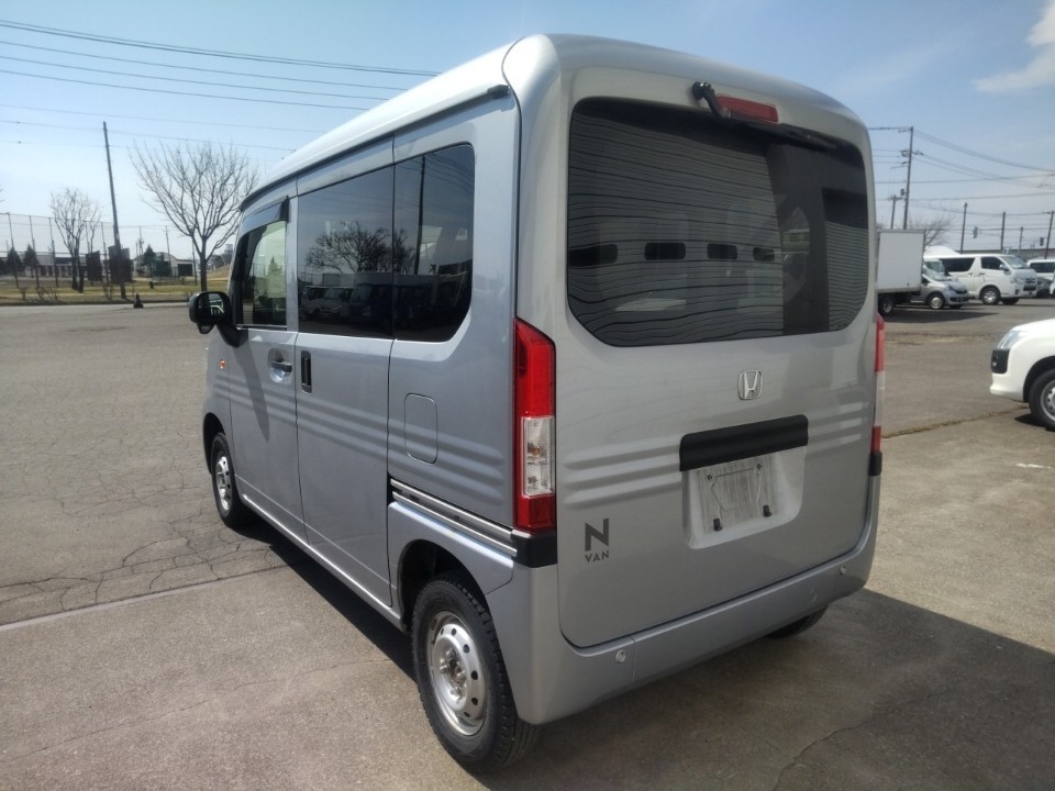 HONDA N-VAN