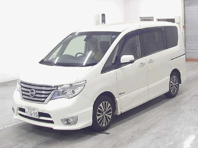 NISSAN SERENA