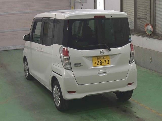 NISSAN DAYZ ROOX