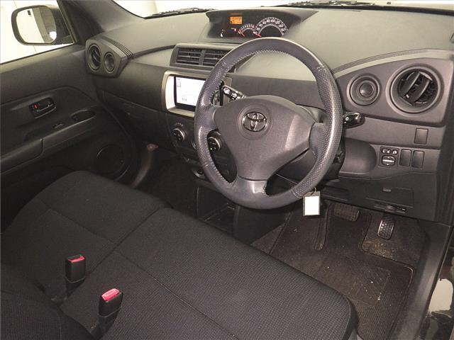 TOYOTA BB
