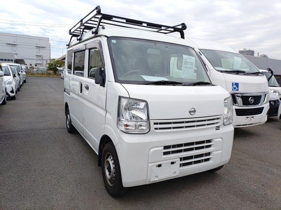 NISSAN NV100 CLIPPER