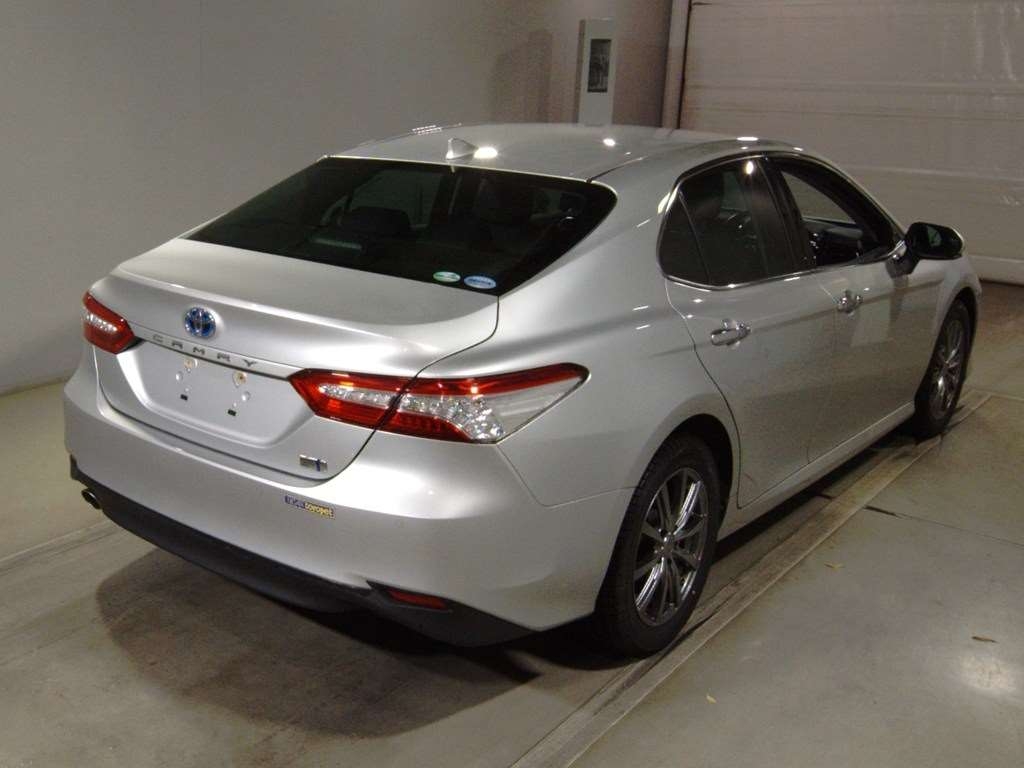 TOYOTA CAMRY