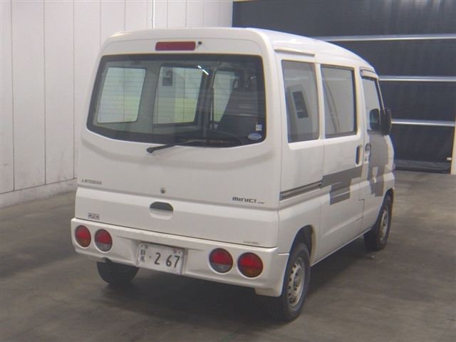 MITSUBISHI MINICAB