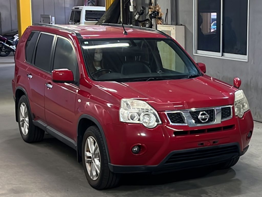 NISSAN X-TRAIL