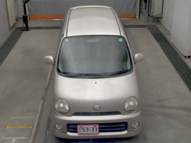 DAIHATSU MOVE LATTE