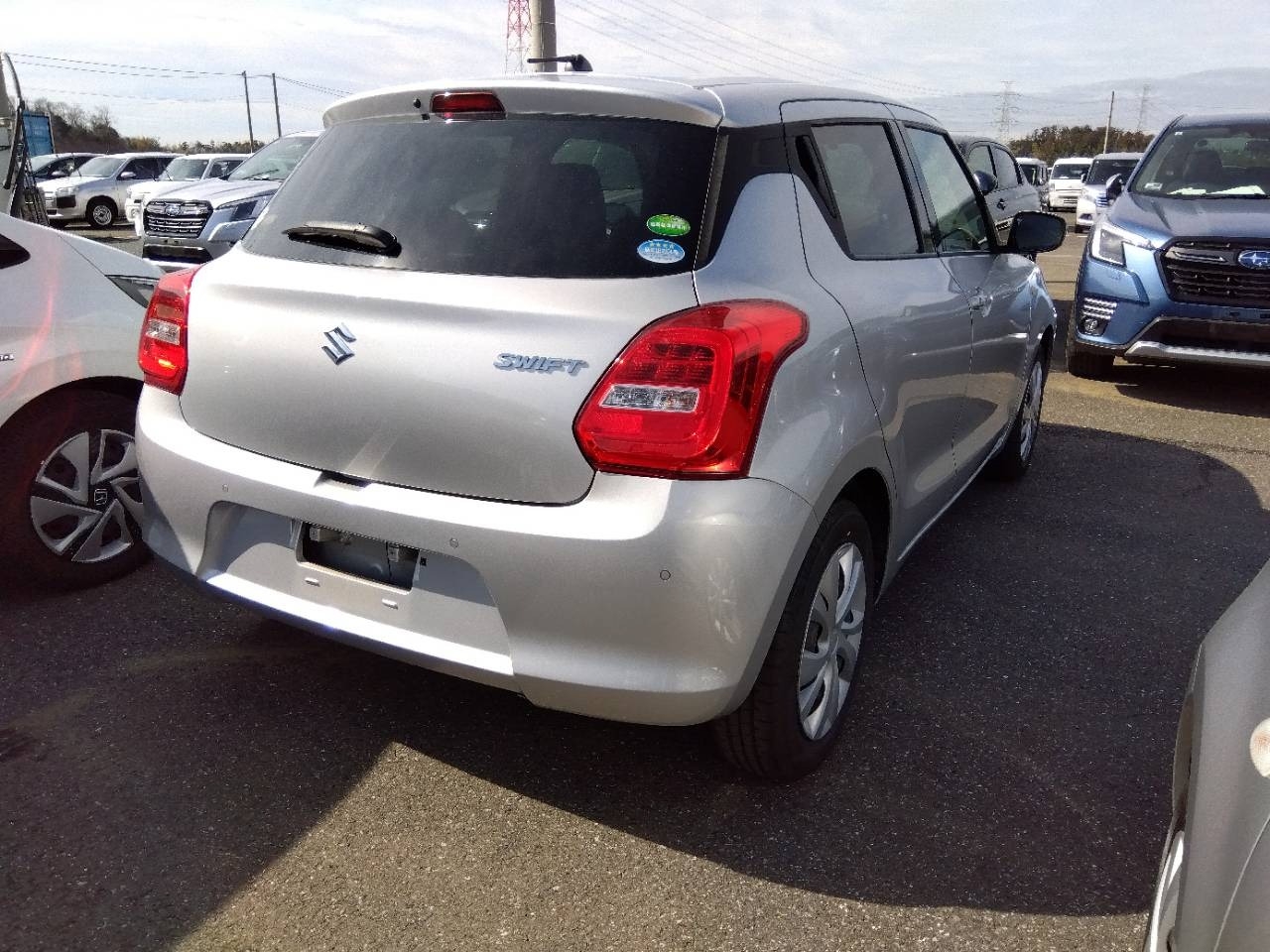 SUZUKI SWIFT