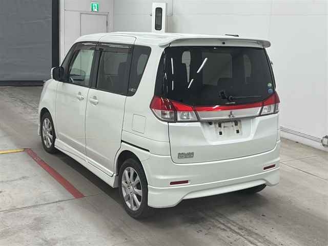 MITSUBISHI DELICA D:2
