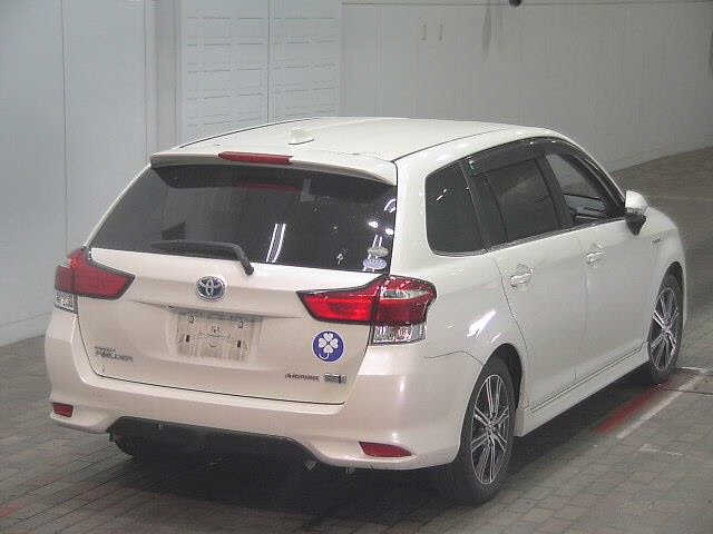 TOYOTA COROLLA FIELDER