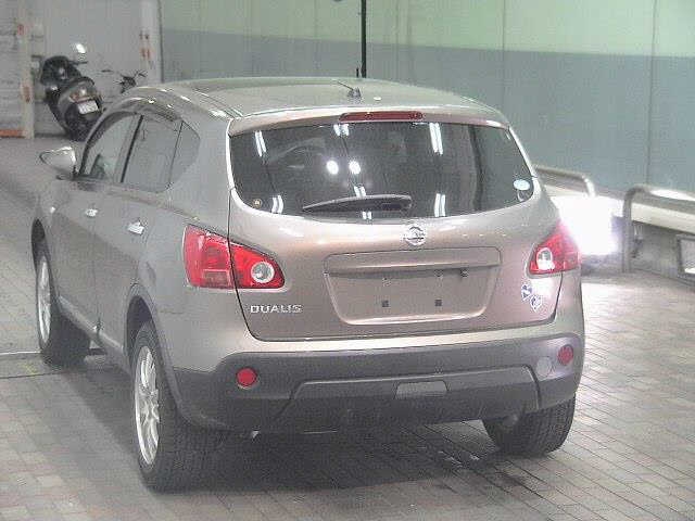 NISSAN DUALIS