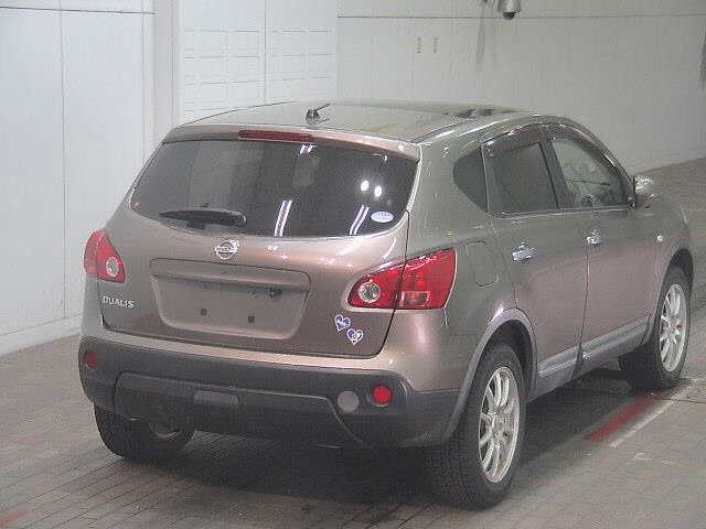 NISSAN DUALIS